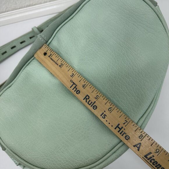 STREET LEVEL Bucket Bag Tote Suede Tassel Shoulder Boho Faux Leather Mint Green - Picture 8 of 16